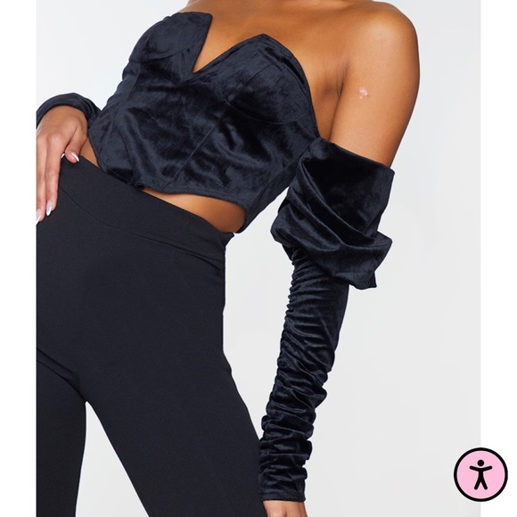 Pretty Little Thing Velvet Bandeau Ruched Top - Picture 2 of 13